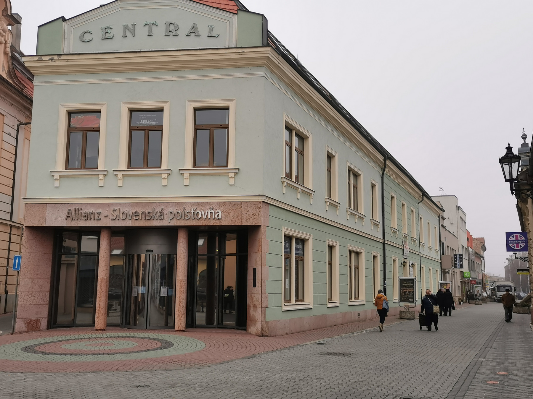 Kancelária Komárno Centrum právnej pomoci